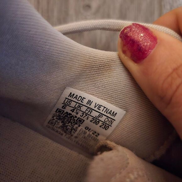 Adidas Ozweego Pastel Pink Athletic Casual Lace Up Trainers Sneaker Shoes 6 - Picture 6 of 6